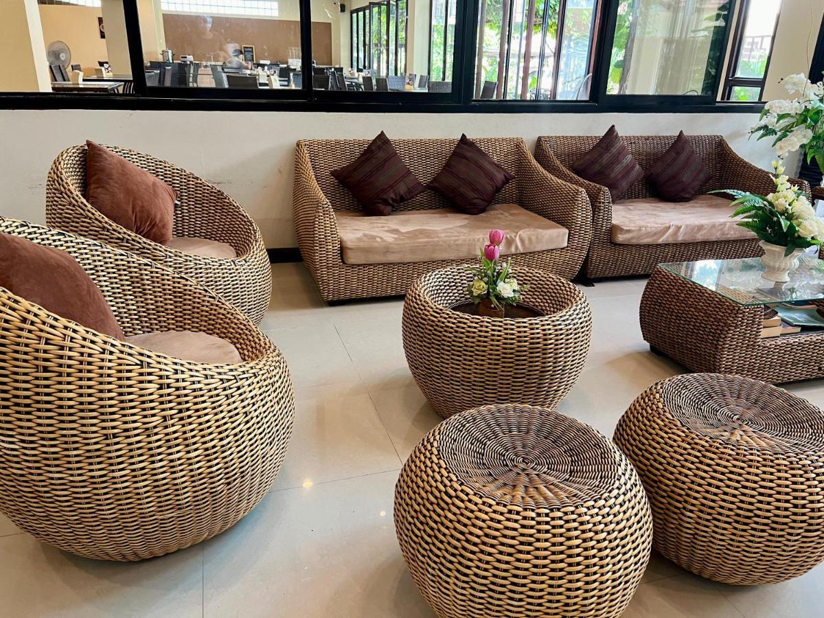 Hotel La Villa Хон Каен Экстерьер фото
