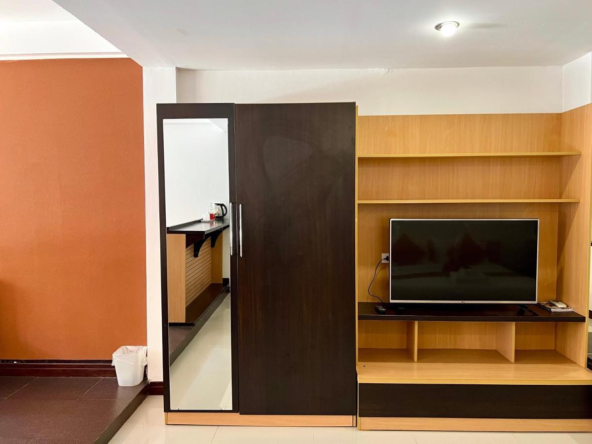 Hotel La Villa Хон Каен Экстерьер фото