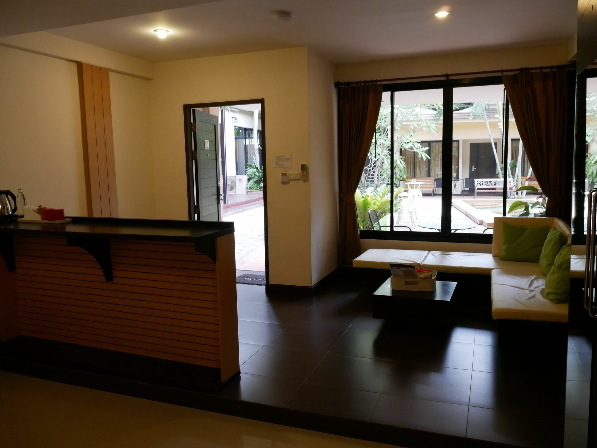 Hotel La Villa Хон Каен Экстерьер фото